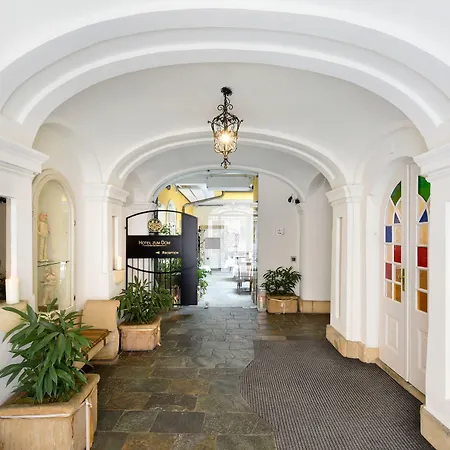 Hotel Boutique Dom - & 4*