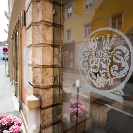 Boutique Dom - & Отель Грац