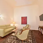 Boutique Dom - & מלון 4*