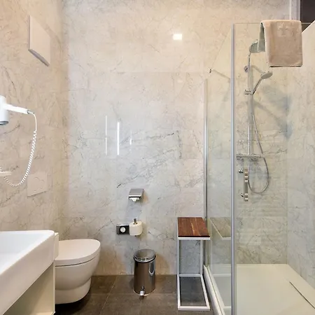 Boutique Dom - & 4* Graz