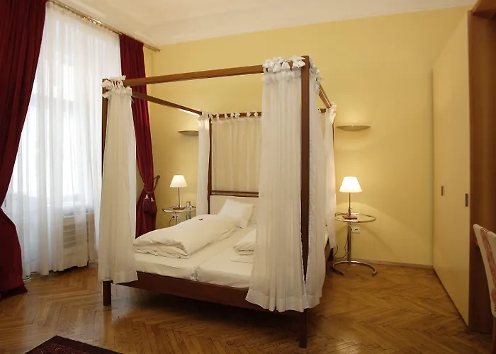 Hotel Boutique Dom - & 4*