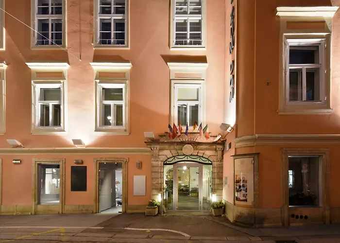 Boutique Dom - & 4* Graz